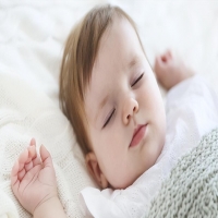 如何让宝宝快速入睡？三招解决